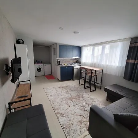 Apartment Ince Twors *