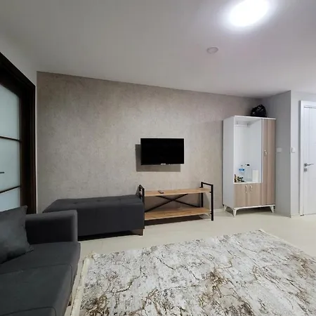 Apartment Ince Twors *